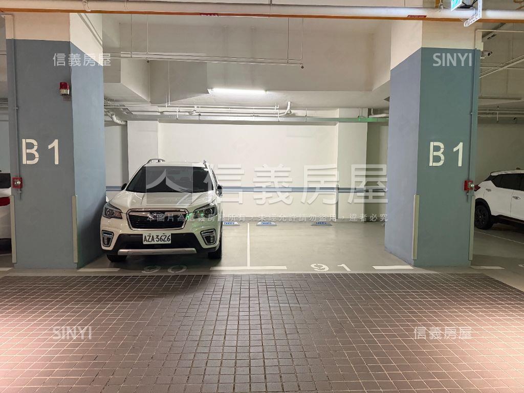 酷裕森林漂亮視野美宅房屋室內格局與周邊環境