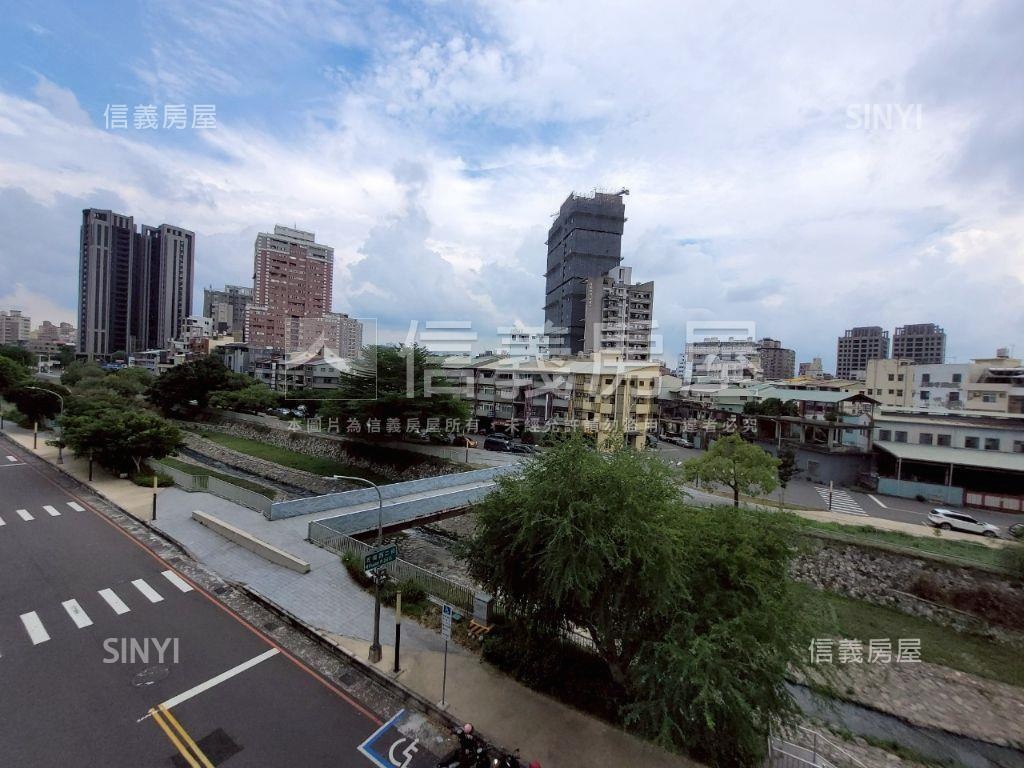國美館㊣五權西二街透天房屋室內格局與周邊環境