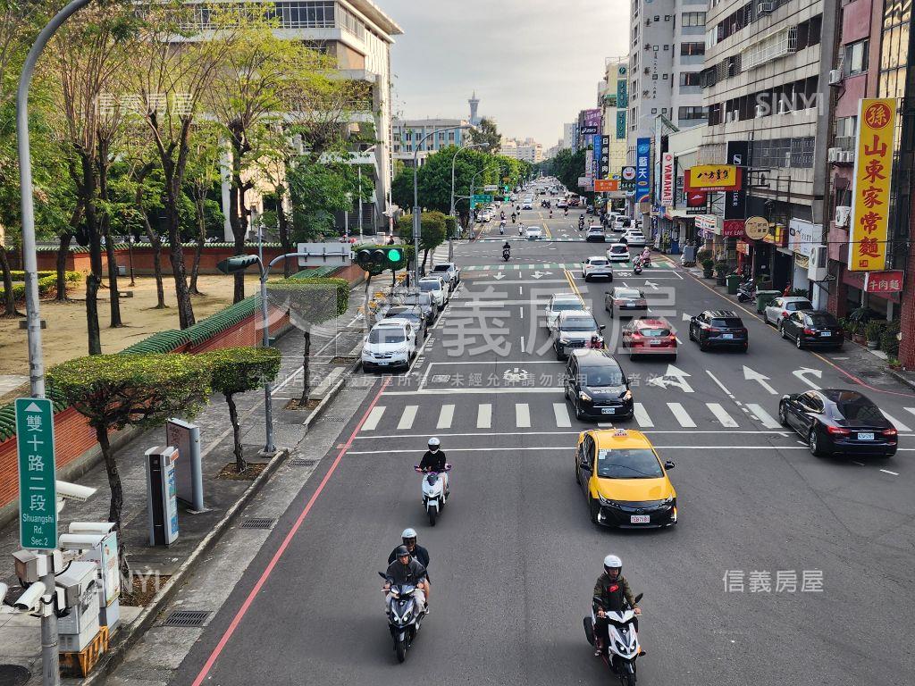 太原車站北區稀有大套房房屋室內格局與周邊環境