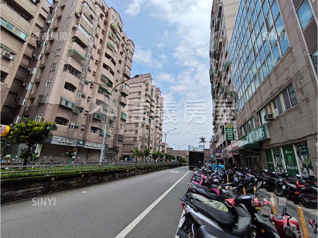 青山棧套房房屋室內格局與周邊環境