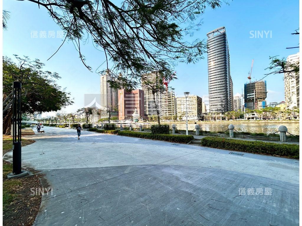 專．愛河河畔．河西金角店房屋室內格局與周邊環境