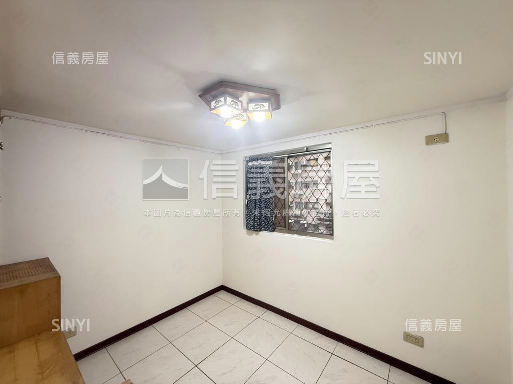 匠心☆新店高鮮屋挑高美屋房屋室內格局與周邊環境