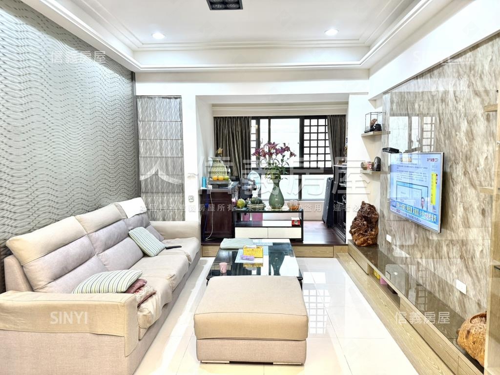 景平站｜雙捷金鑽三房車位房屋室內格局與周邊環境