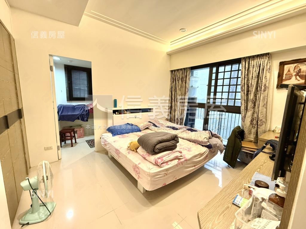 景平站｜雙捷金鑽三房車位房屋室內格局與周邊環境