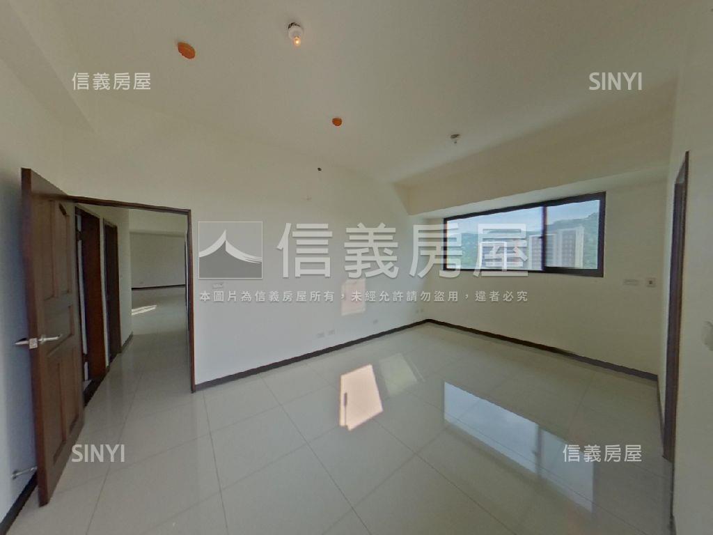 鴻觀景觀大四房車位房屋室內格局與周邊環境