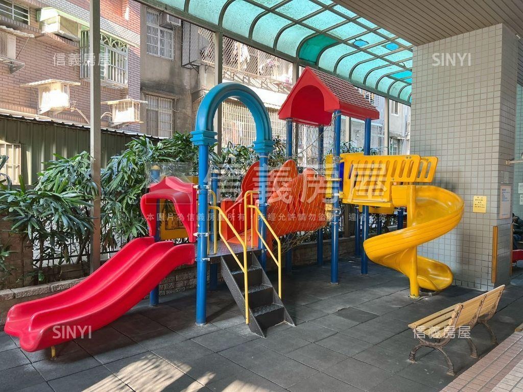 【天生贏家】．雙捷運逸居房屋室內格局與周邊環境