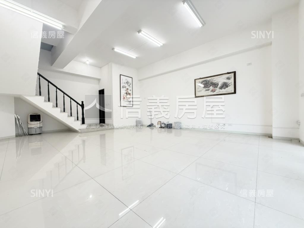 華友聯稀有正街亮美店面房屋室內格局與周邊環境