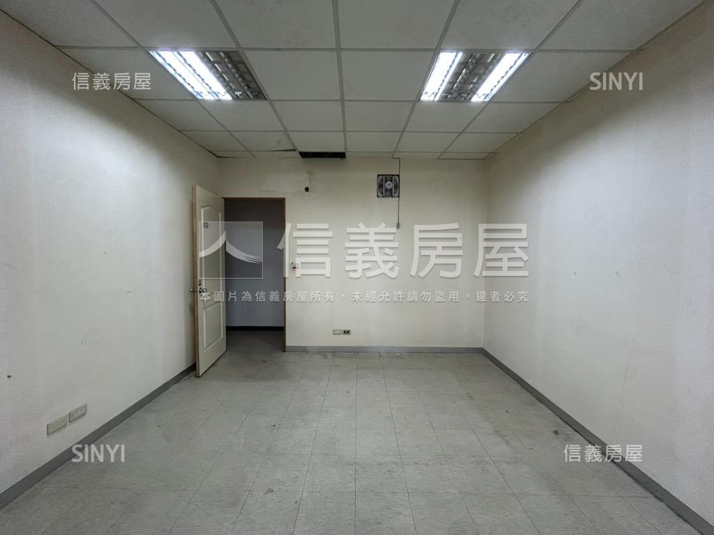 竹東長春路三段大地坪透店房屋室內格局與周邊環境