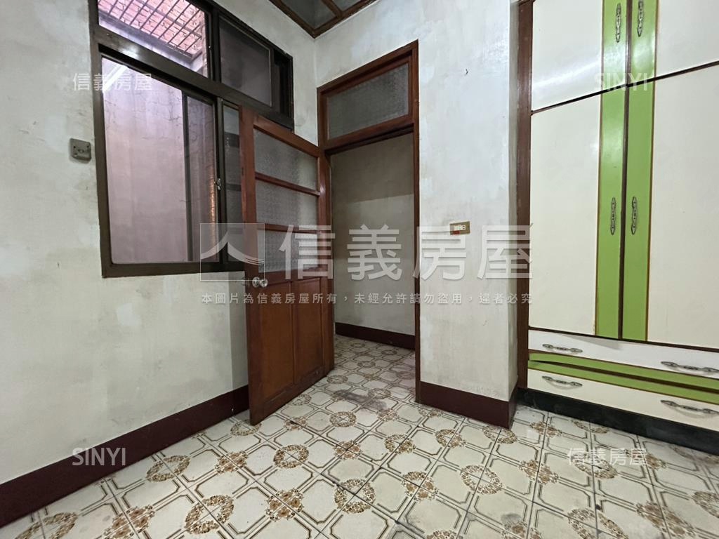 竹東長春路三段大地坪透店房屋室內格局與周邊環境