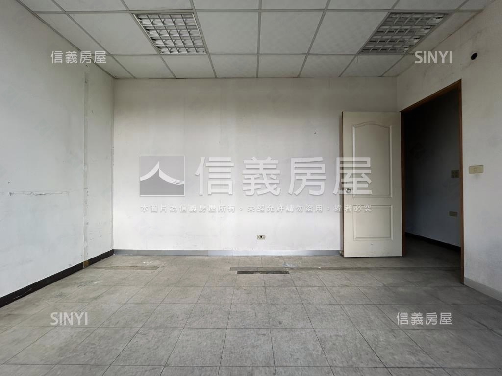 竹東長春路三段大地坪透店房屋室內格局與周邊環境