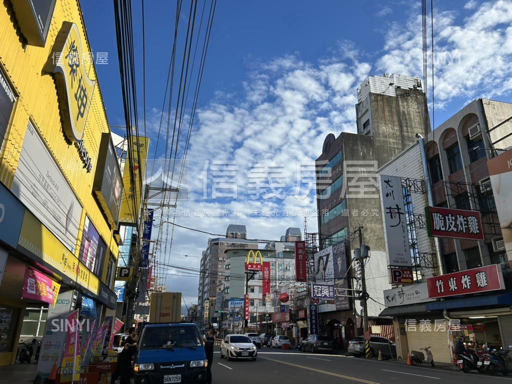 竹東長春路三段大地坪透店房屋室內格局與周邊環境