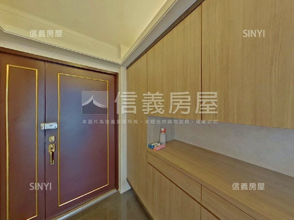 國泰登峰稀有面公園兩房房屋室內格局與周邊環境