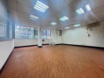 正金湖路上邊間２樓