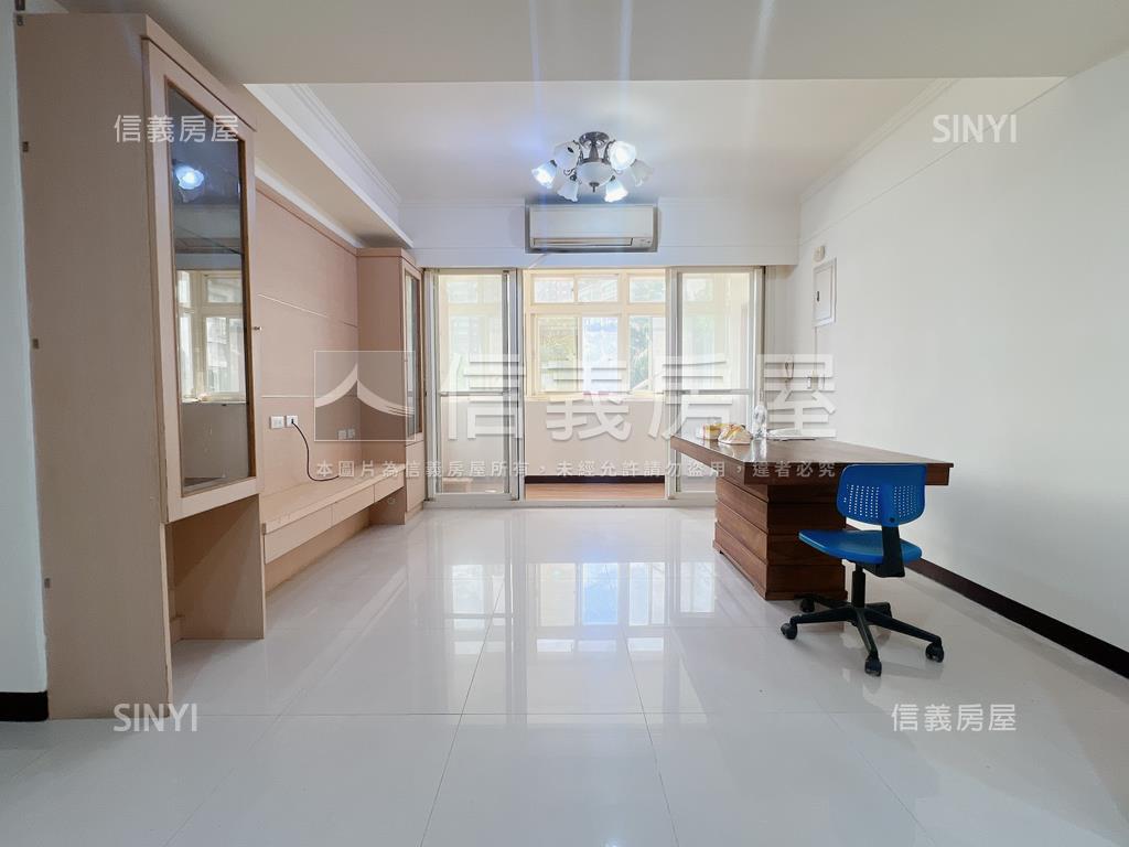 面公園精美三房房屋室內格局與周邊環境