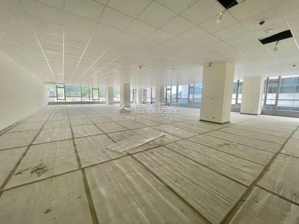 【新】內科剛落成全層商辦房屋室內格局與周邊環境