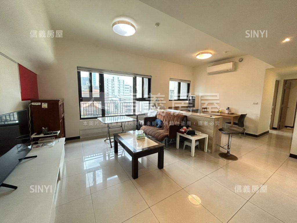 新潤電梯三房坡平車位房屋室內格局與周邊環境