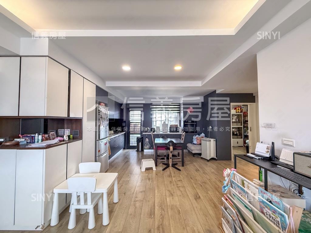 宏琳尊龍兩房車位裝潢美宅房屋室內格局與周邊環境