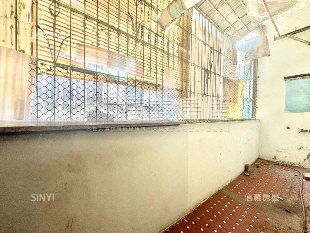近Ｇ０３麻園三房公寓房屋室內格局與周邊環境