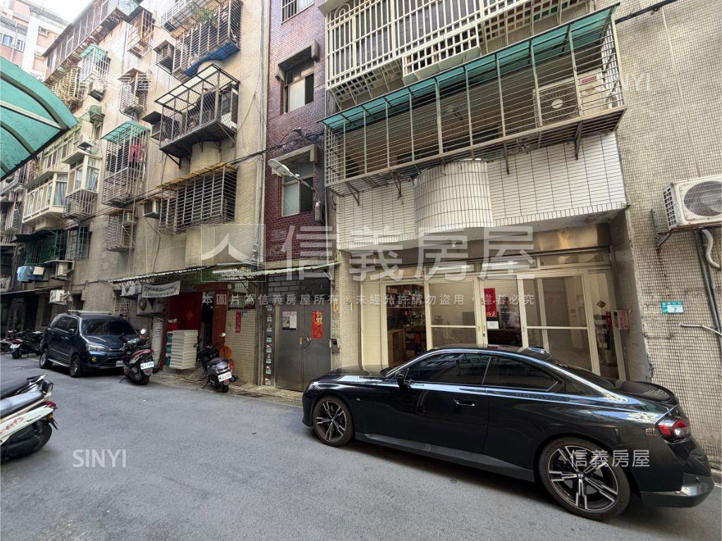 低總價邊間一樓好停車住辦房屋室內格局與周邊環境