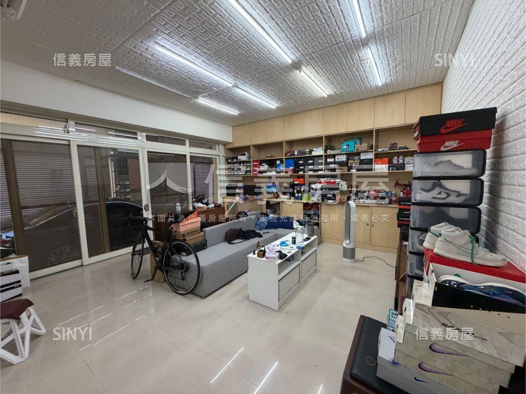 低總價邊間一樓好停車住辦房屋室內格局與周邊環境