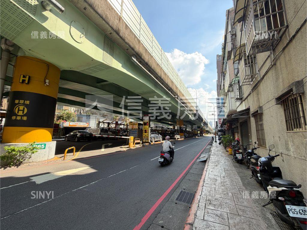 低總價邊間一樓好停車住辦房屋室內格局與周邊環境