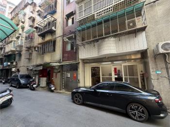 低總價邊間一樓好停車住辦