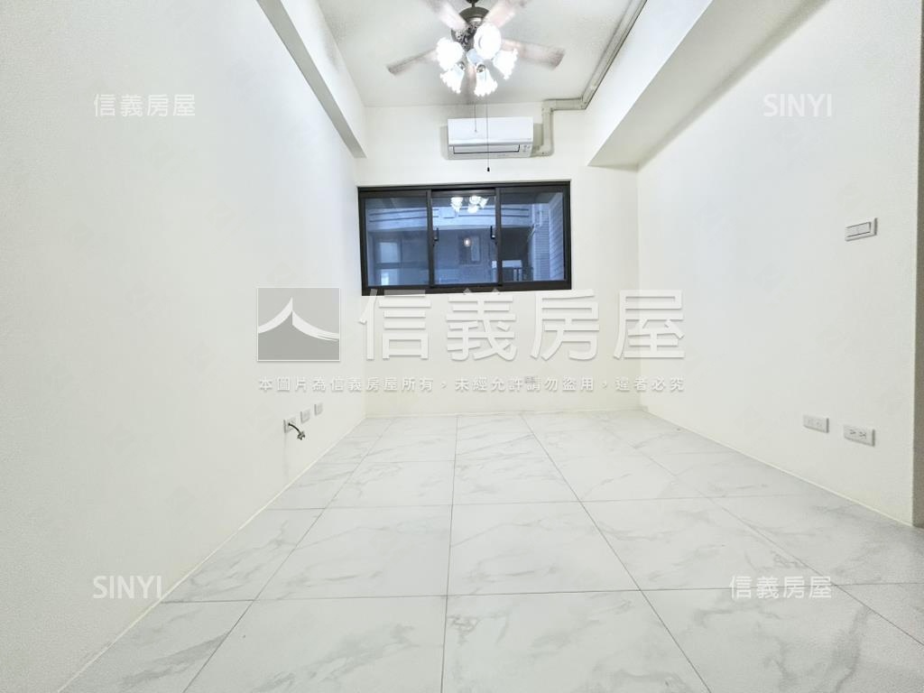 大亮時代亮麗三房房屋室內格局與周邊環境