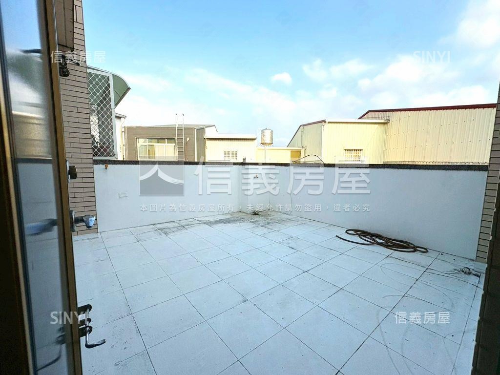 北安大地坪併排雙車墅房屋室內格局與周邊環境
