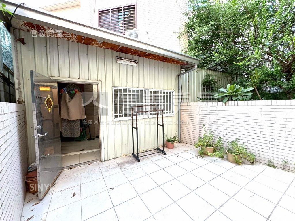 北安大地坪併排雙車墅房屋室內格局與周邊環境