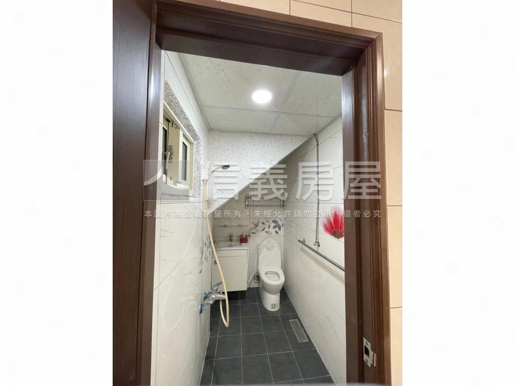 塗城商圈邊間精美２房樓店房屋室內格局與周邊環境