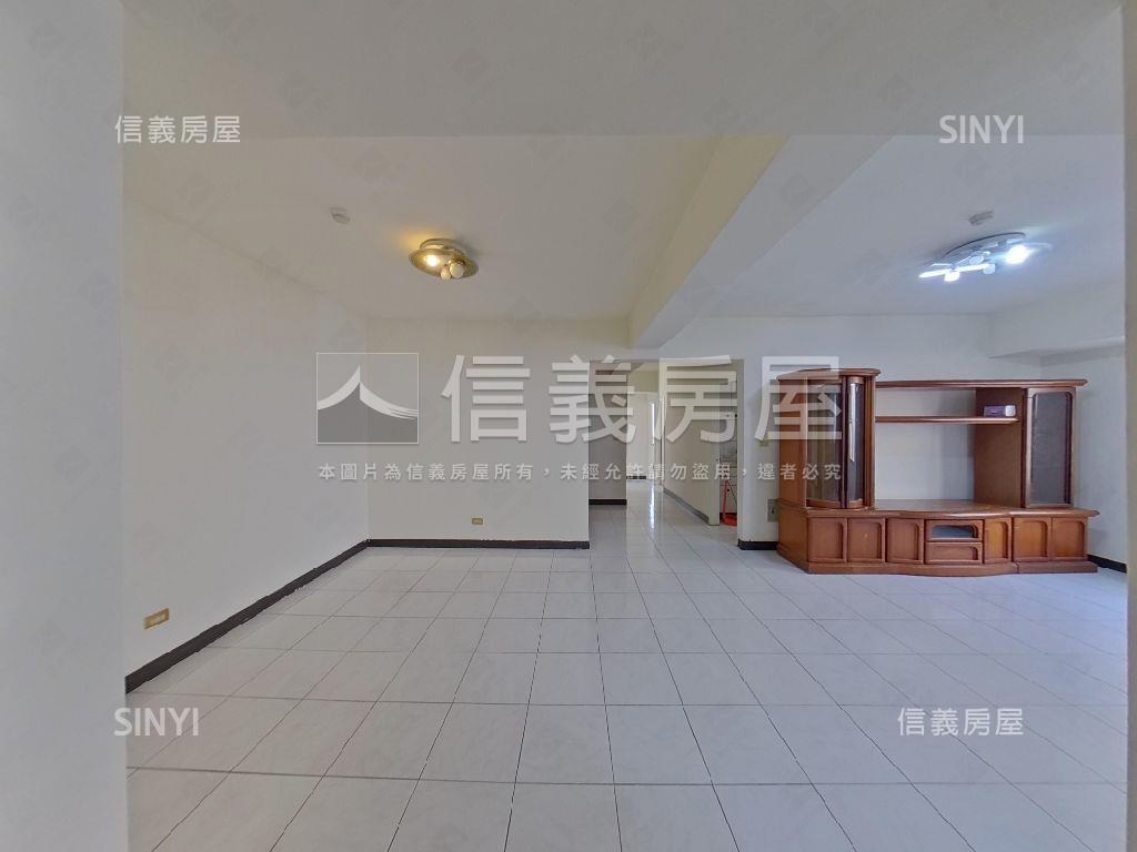 大豐尊爵３＋１附車位房屋室內格局與周邊環境
