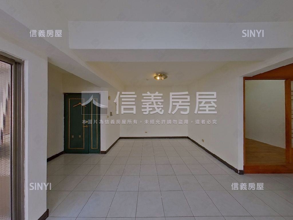 大豐尊爵３＋１附車位房屋室內格局與周邊環境