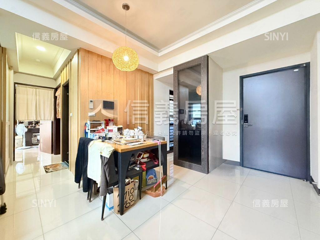 愛上巨蛋三房平移房屋室內格局與周邊環境