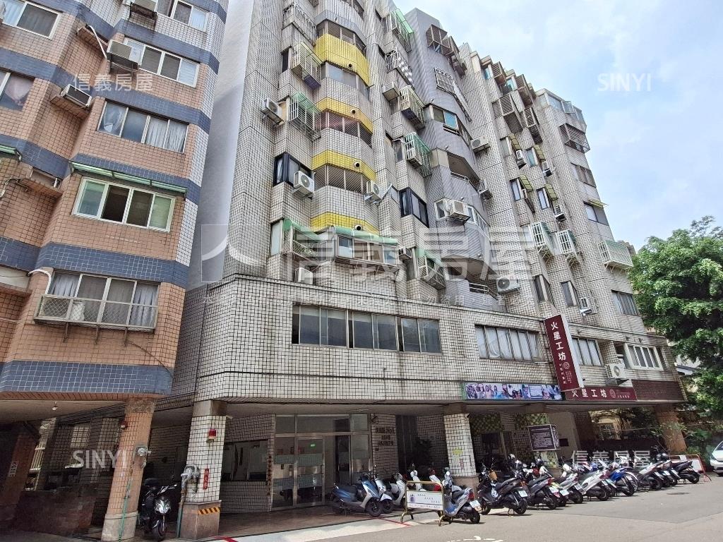 大業國中３房機上休旅車位房屋室內格局與周邊環境