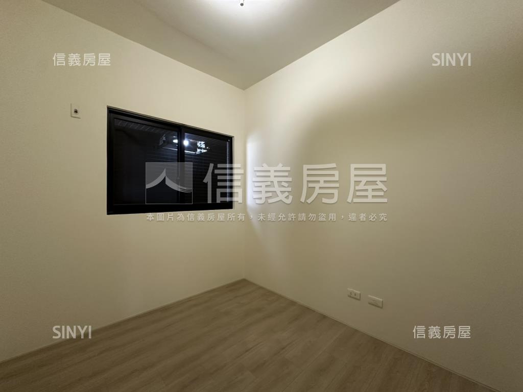 世界仁高樓四房雙平車房屋室內格局與周邊環境