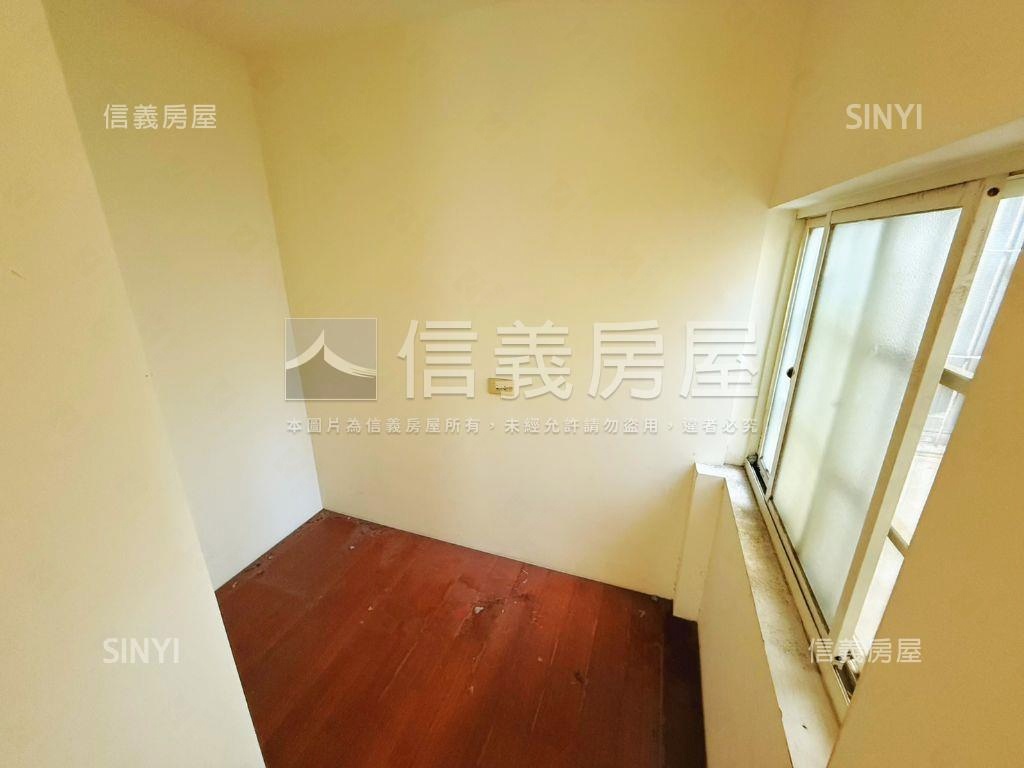 近水湳低總價靜巷讚透天厝房屋室內格局與周邊環境