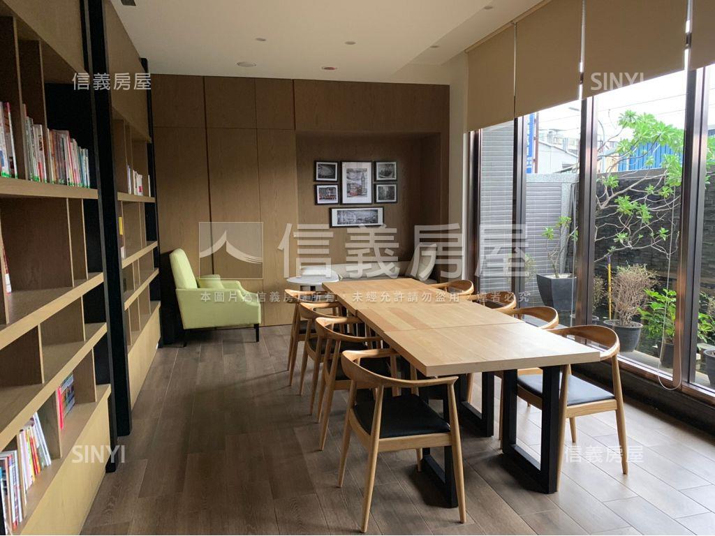 信義樂章溫馨兩房房屋室內格局與周邊環境
