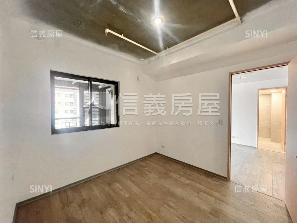 全新國美高樓面寬兩房車位房屋室內格局與周邊環境