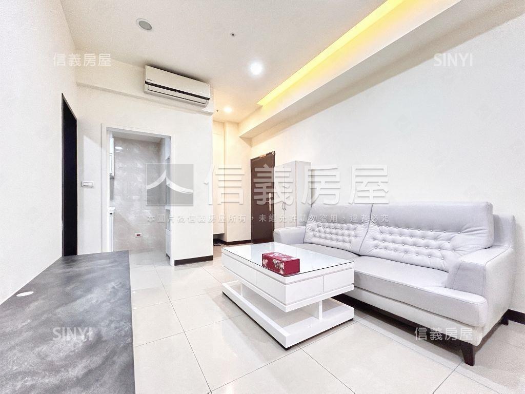 家樂福次頂樓景觀２＋１房房屋室內格局與周邊環境