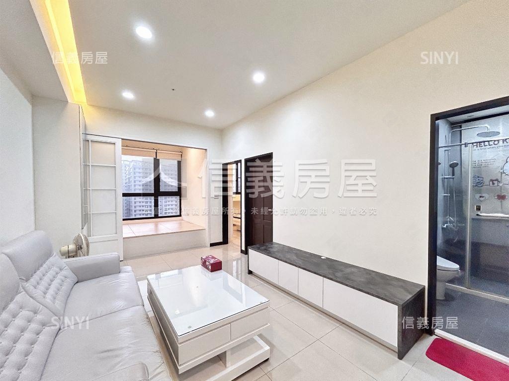 家樂福次頂樓景觀２＋１房房屋室內格局與周邊環境