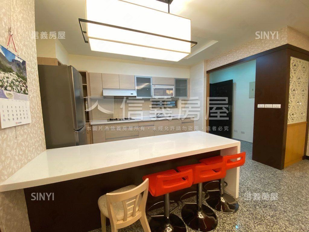 裕誠路·金雞母傳家寶房屋室內格局與周邊環境