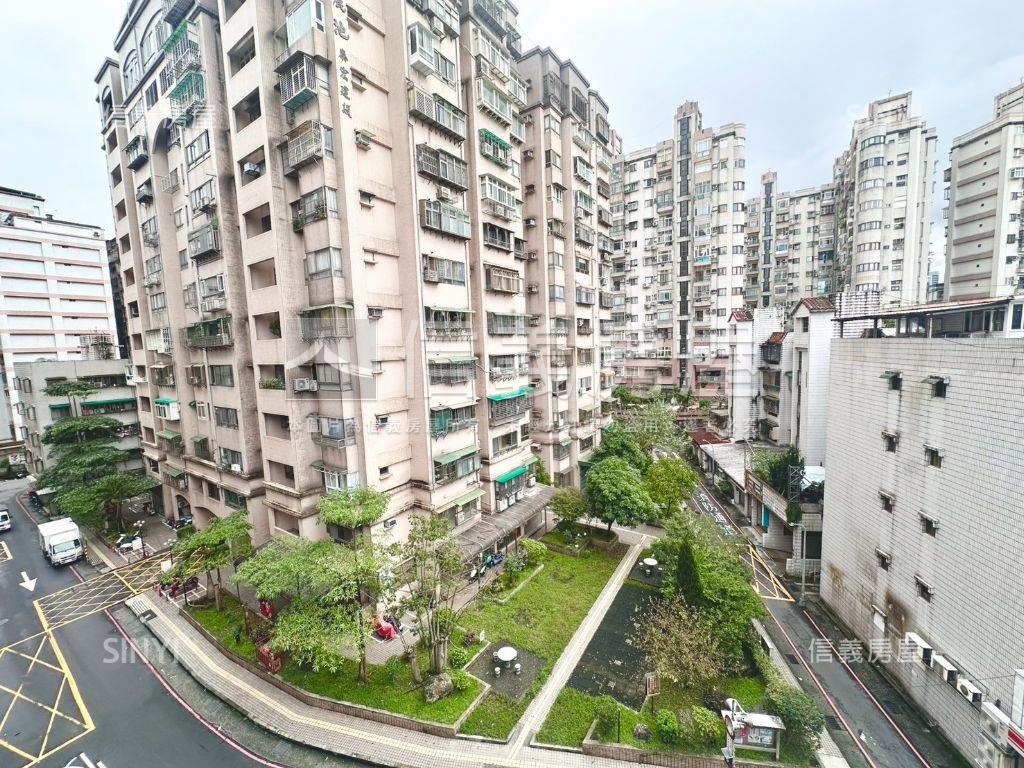 發財東湖麗都華廈房屋室內格局與周邊環境