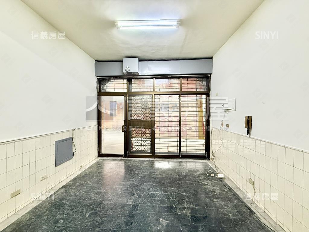 前鎮草衙低總價活巷透天房屋室內格局與周邊環境