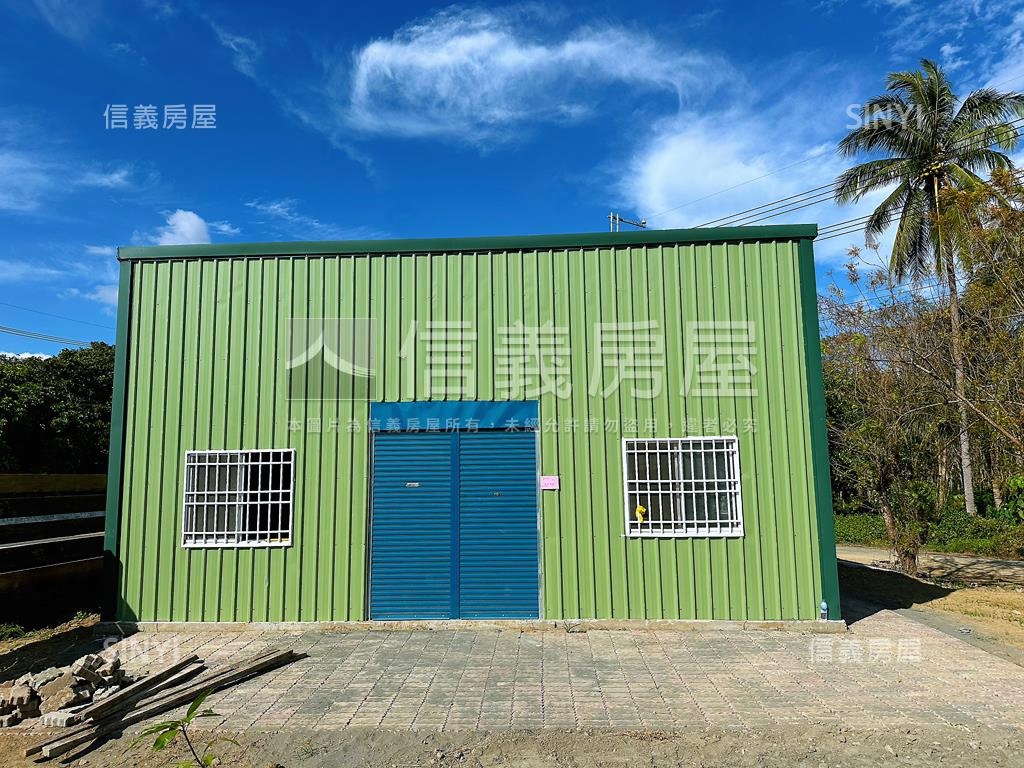 旗甲路大面寬農地附資材室房屋室內格局與周邊環境