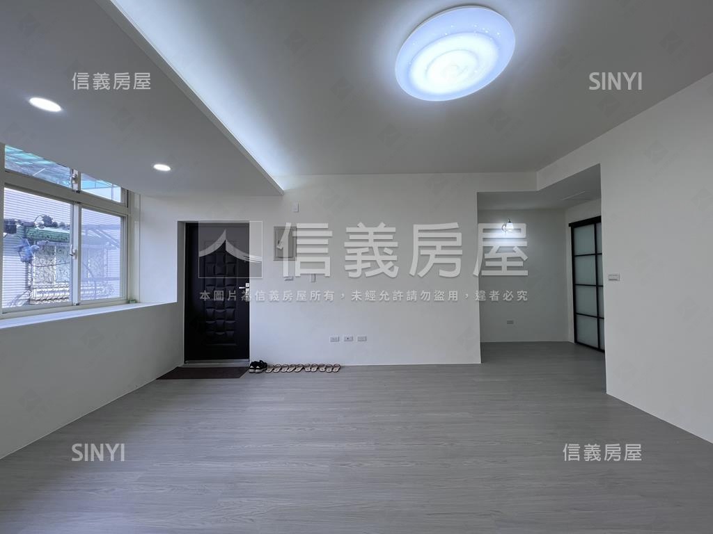 近車站三樓美宅房屋室內格局與周邊環境