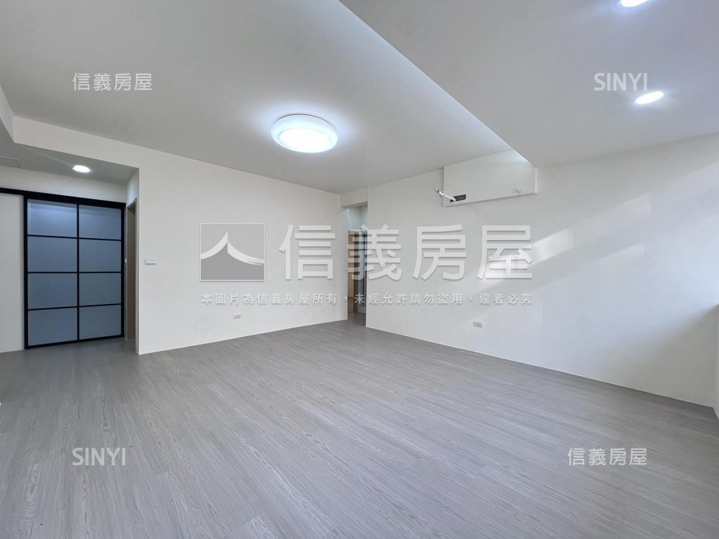 近車站三樓美宅房屋室內格局與周邊環境