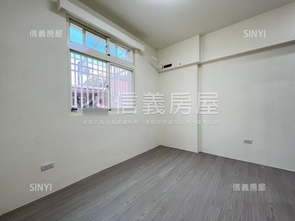 近車站三樓美宅房屋室內格局與周邊環境