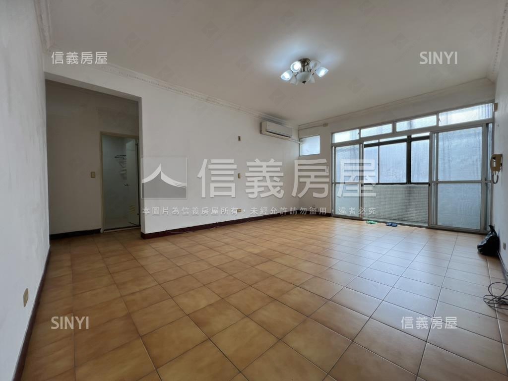 捷運～標準格局方正公寓房屋室內格局與周邊環境