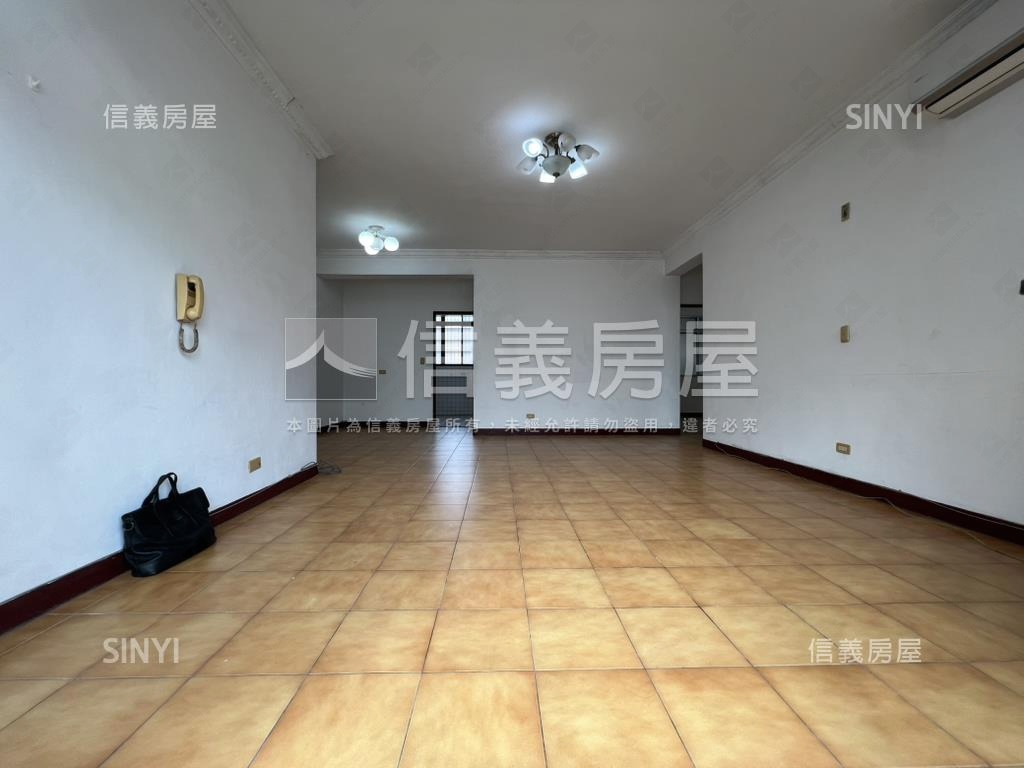 捷運～標準格局方正公寓房屋室內格局與周邊環境