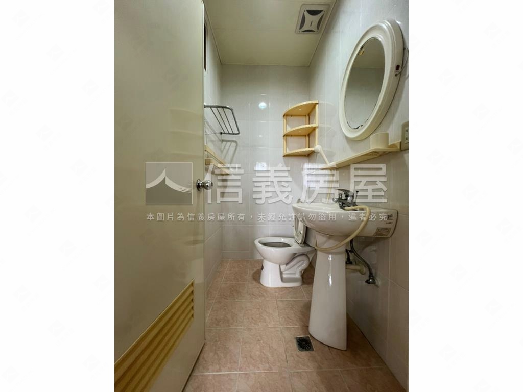 捷運～標準格局方正公寓房屋室內格局與周邊環境